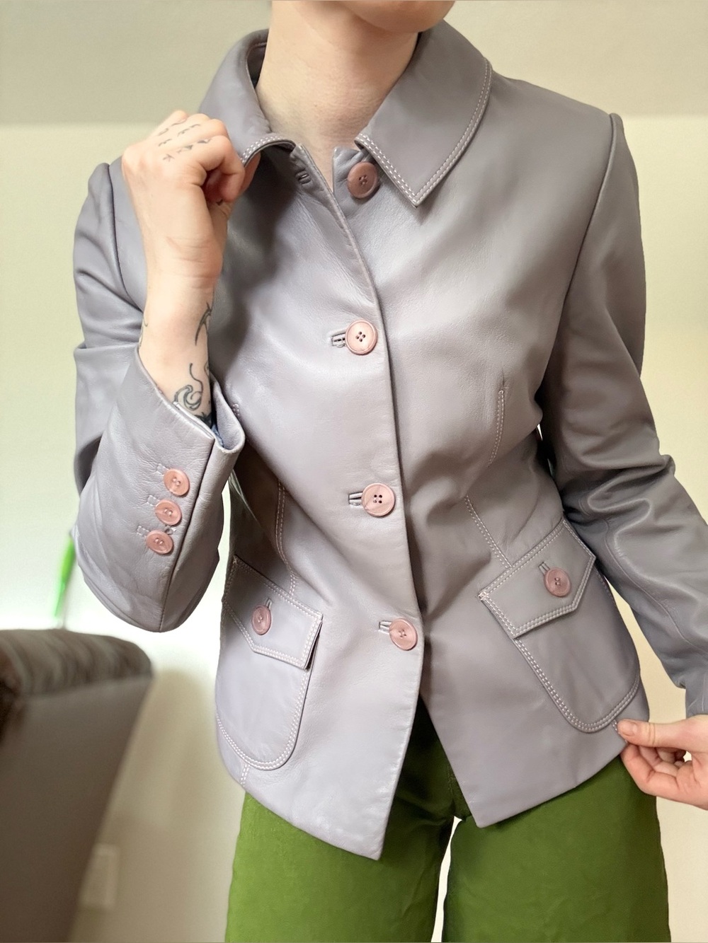 Tailored Women's Leather Blazer in lavender